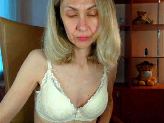 Tanya6547