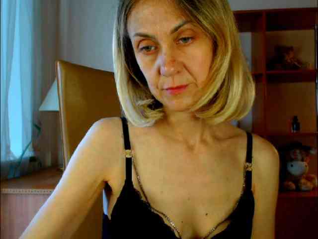 Tanya6547 webcam