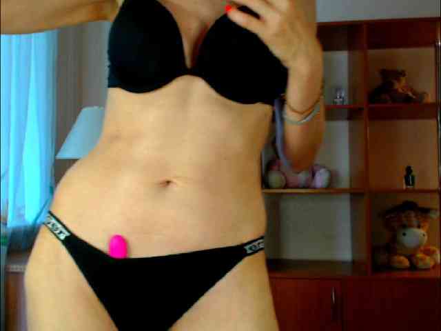 Tanya6547 webcam