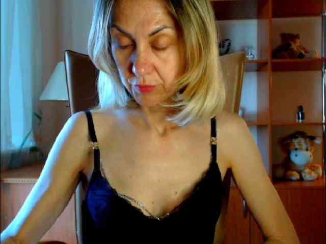 Tanya6547 webcam