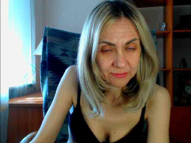 Tanya6547 webcam