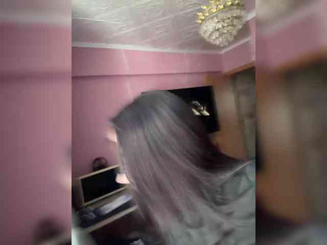 StrawberryGirl- webcam