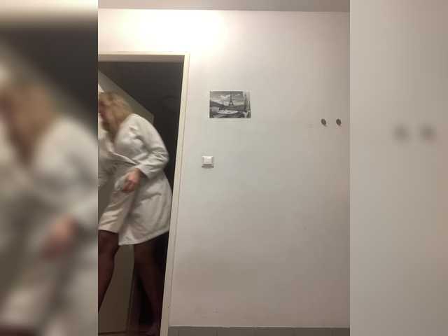 Marakuya16's BongaCams show and profile