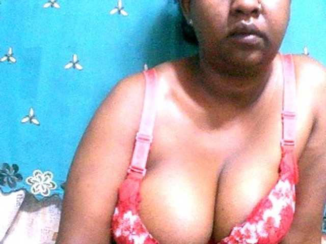 Sylivinaahh, une amatrice française avec qui discuter et avoir du sexe