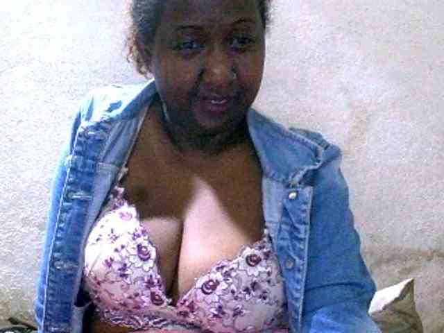 Sylivinaahh webcam