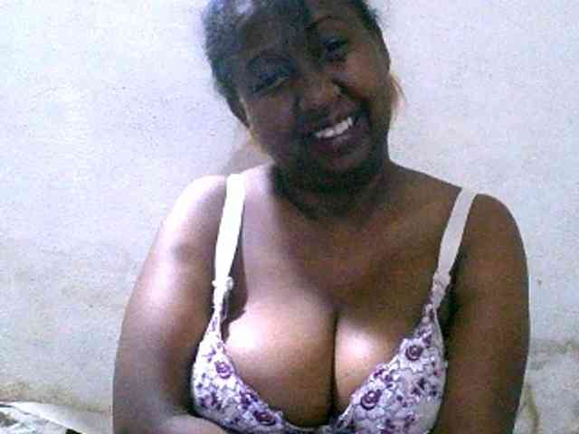 Sylivinaahh webcam