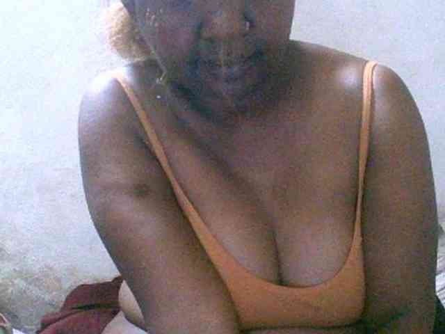 Sylivinaahh webcam