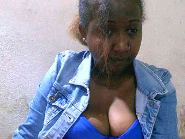 Sylivinaahh webcam