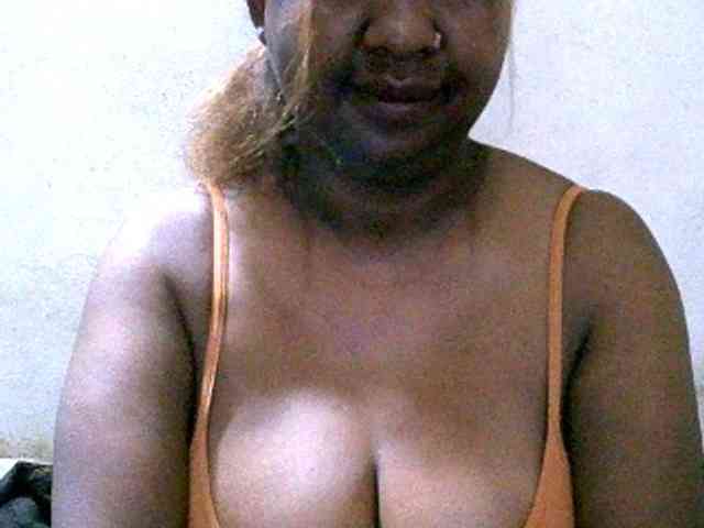 Sylivinaahh webcam