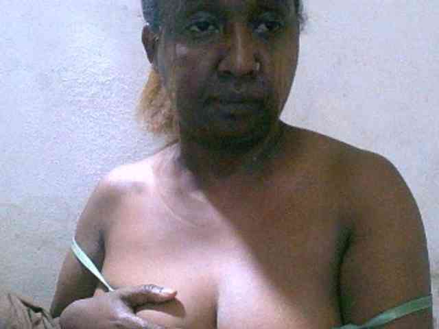 Sylivinaahh webcam