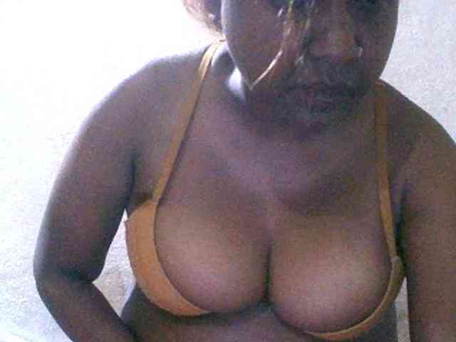 Sylivinaahh webcam