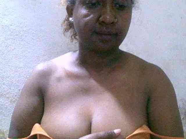 Sylivinaahh webcam