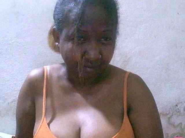 Sylivinaahh webcam