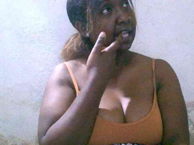Sylivinaahh webcam
