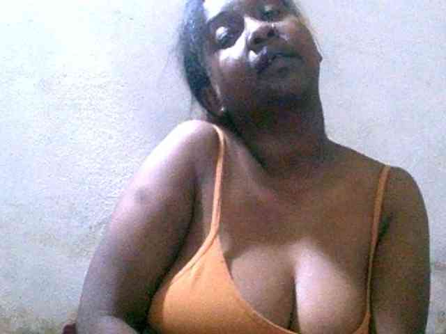 Sylivinaahh webcam