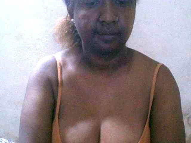 Sylivinaahh webcam