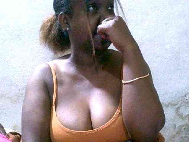 Sylivinaahh webcam