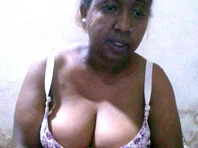 Sylivinaahh webcam