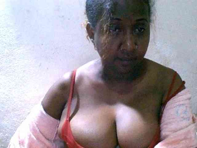 Sylivinaahh webcam