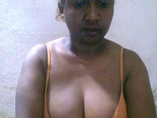Sylivinaahh webcam