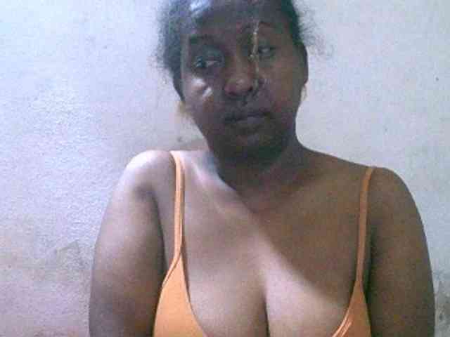 Sylivinaahh webcam