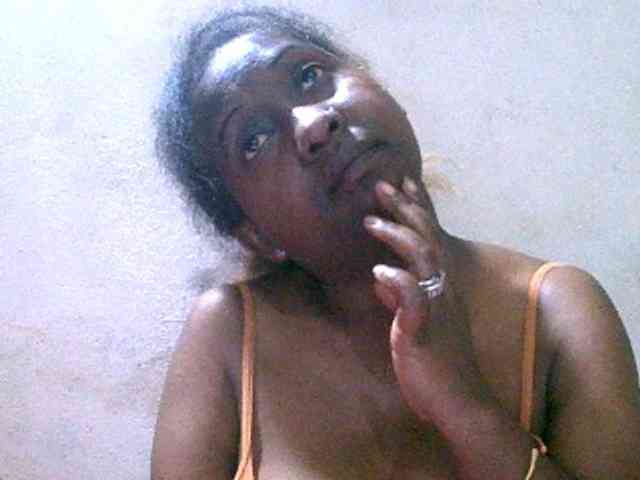 Sylivinaahh webcam