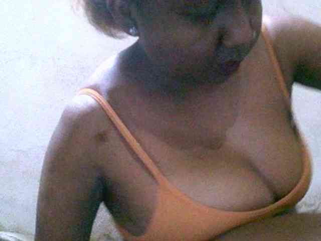 Sylivinaahh webcam