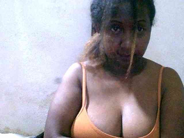 Sylivinaahh webcam