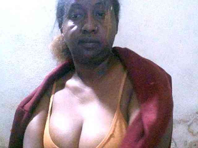 Sylivinaahh webcam