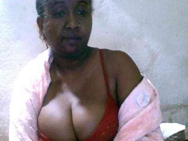 Sylivinaahh webcam