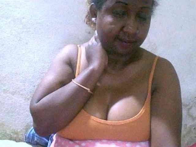 Sylivinaahh webcam
