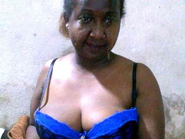 Sylivinaahh webcam