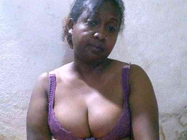 Sylivinaahh webcam