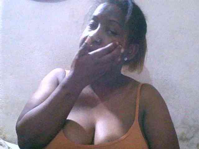 Sylivinaahh webcam