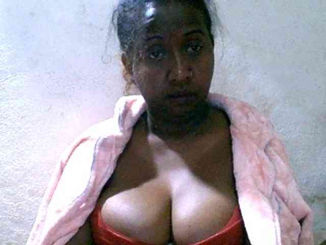 Sylivinaahh webcam
