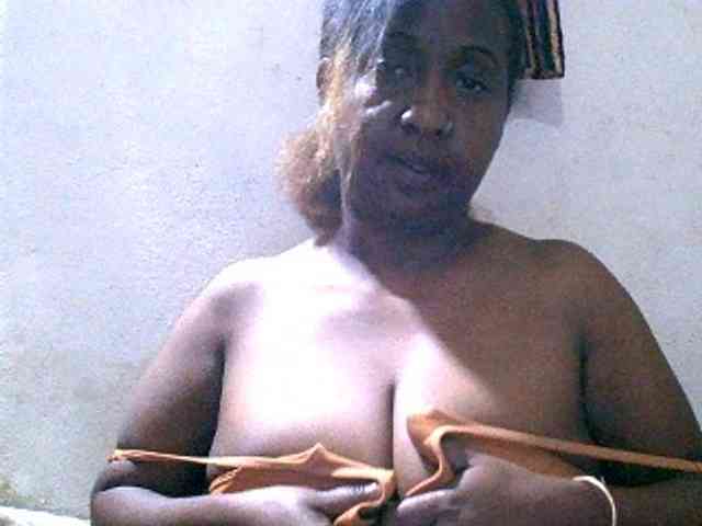 Sylivinaahh webcam