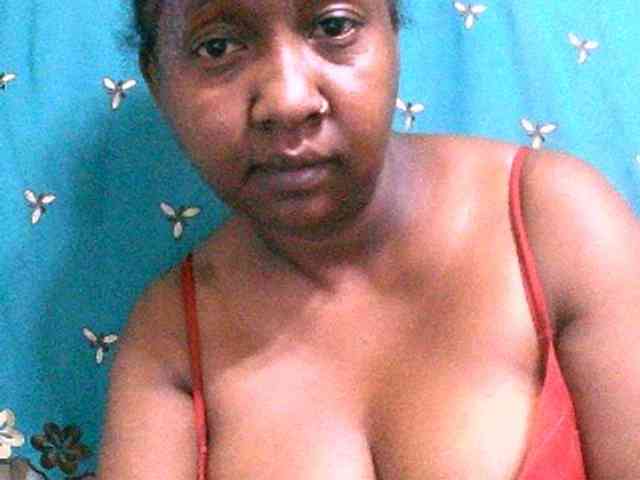 Sylivinaahh Sylivinaahh