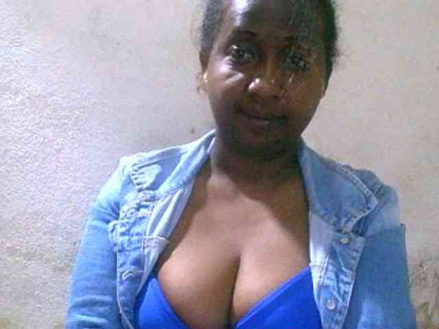 Sylivinaahh webcam