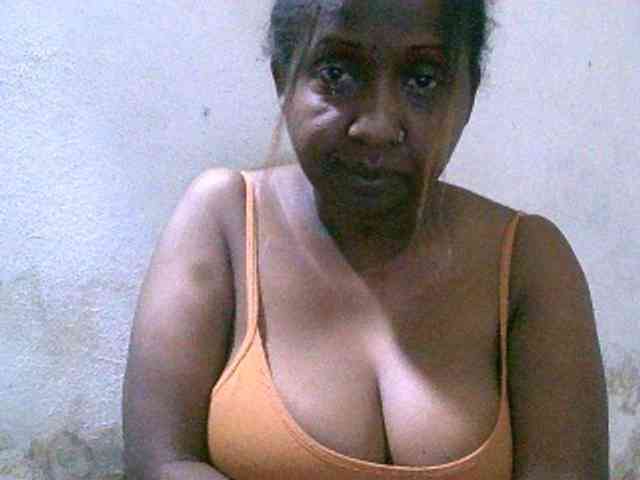Sylivinaahh webcam