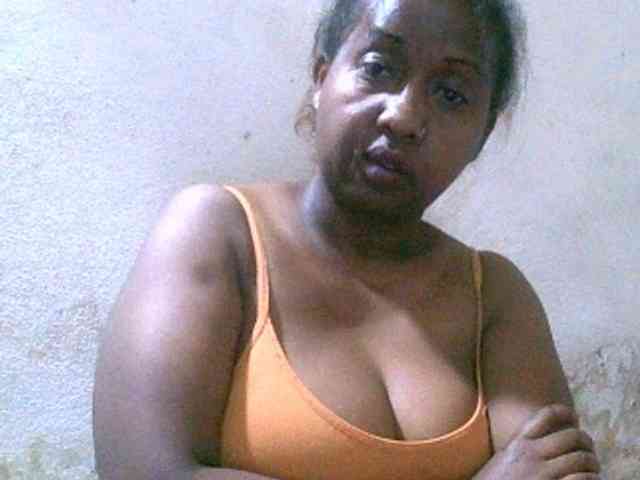 Sylivinaahh webcam