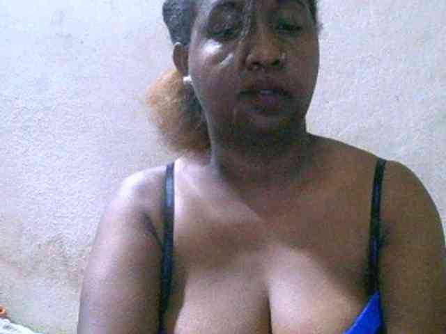 Sylivinaahh webcam