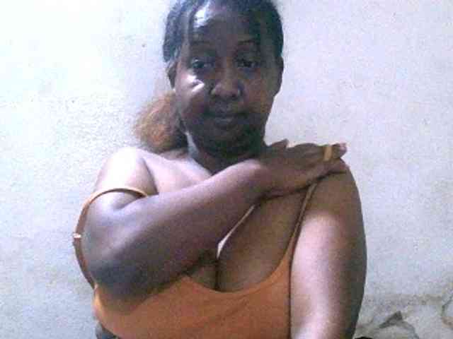 Sylivinaahh webcam