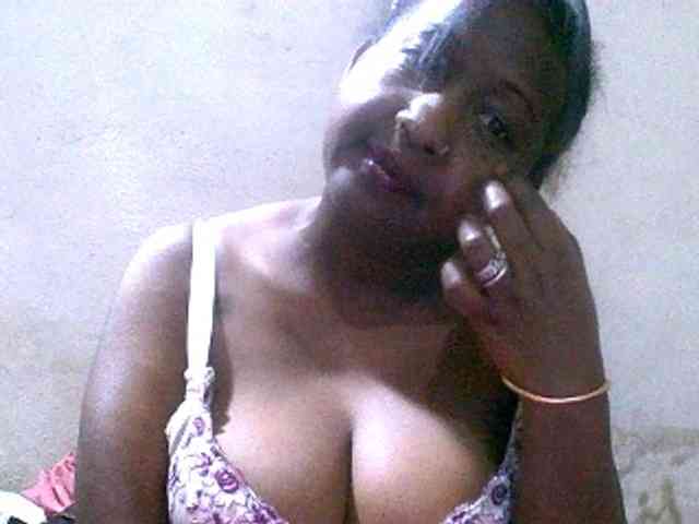 Sylivinaahh webcam