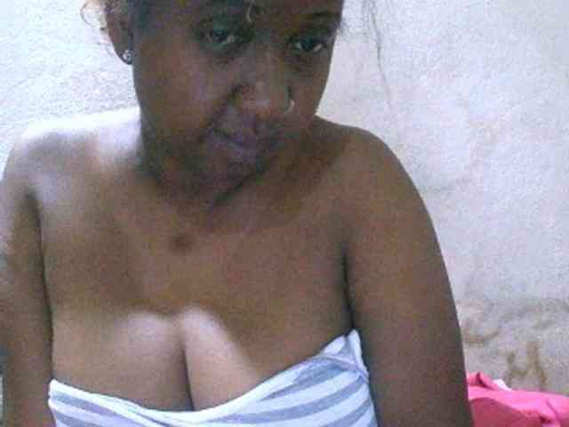 Sylivinaahh webcam