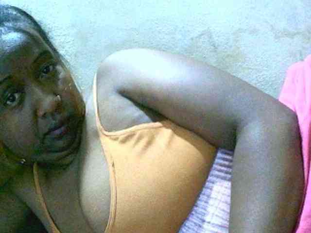 Sylivinaahh webcam