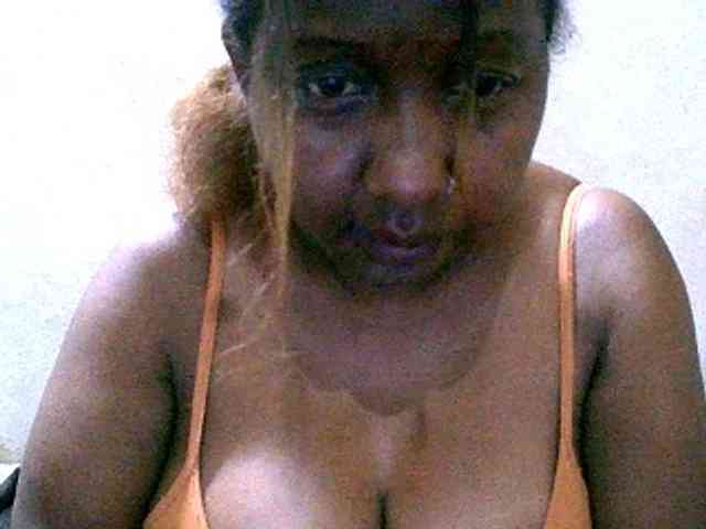 Sylivinaahh webcam