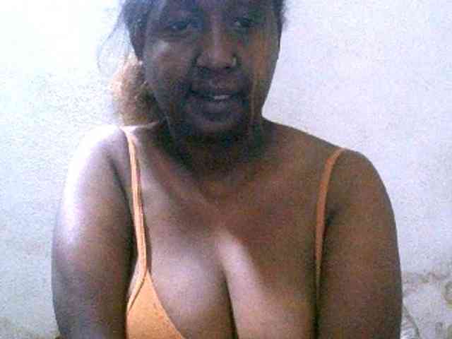Sylivinaahh webcam