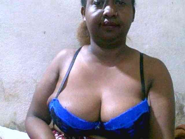 Sylivinaahh webcam
