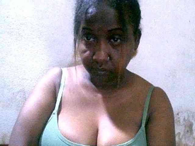 Sylivinaahh webcam