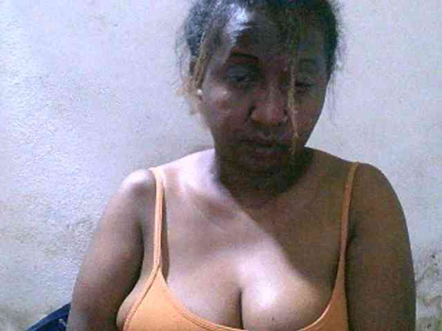Sylivinaahh webcam